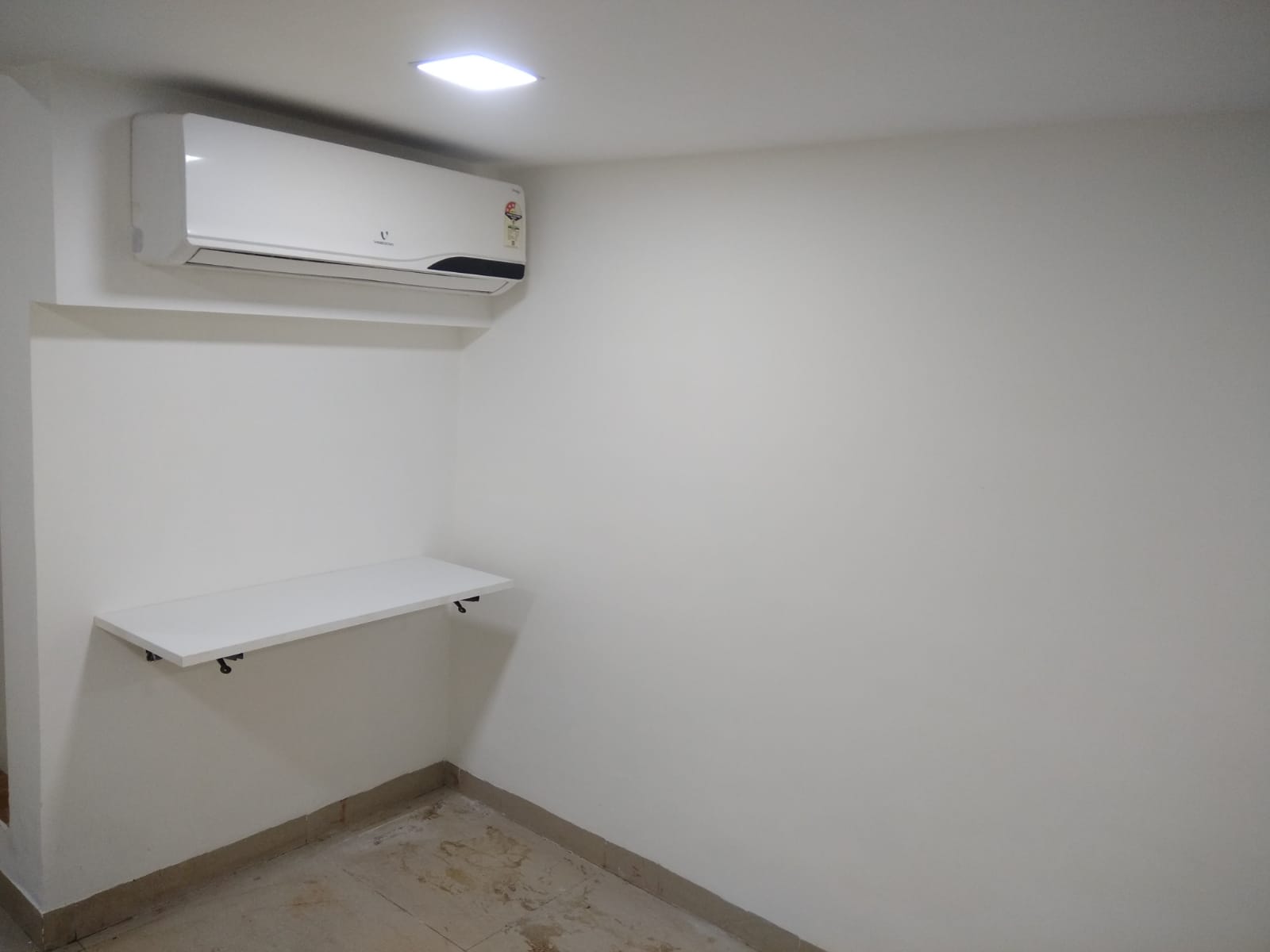 Mohid Heights Tower interior 15